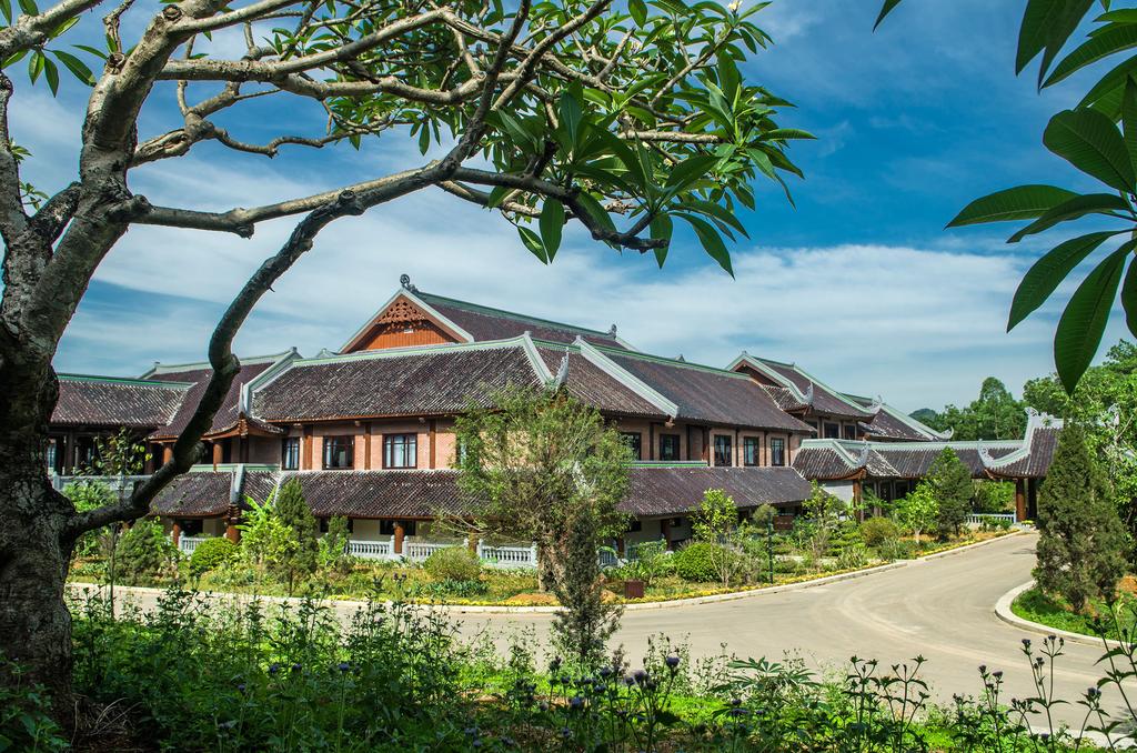 thiet-ke-khach-san-bai-dinh-trang-an-ninh-binh